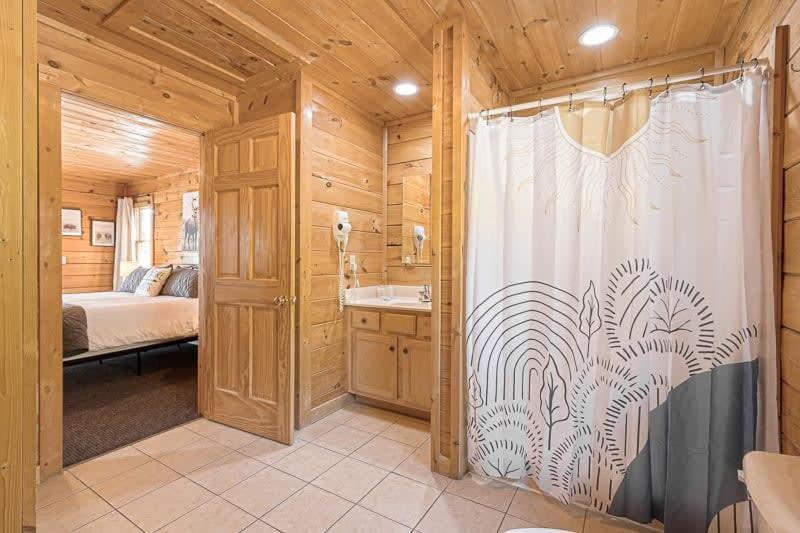 Villa Movie Theater Hot Tub View Mountain Escape Gatlinburg Esterno foto